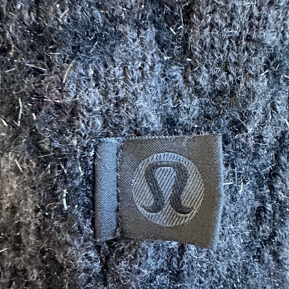 Lululemon Wool Blend Jacquard Sweater S/P Leopard Black Grey - Picture 11 of 13